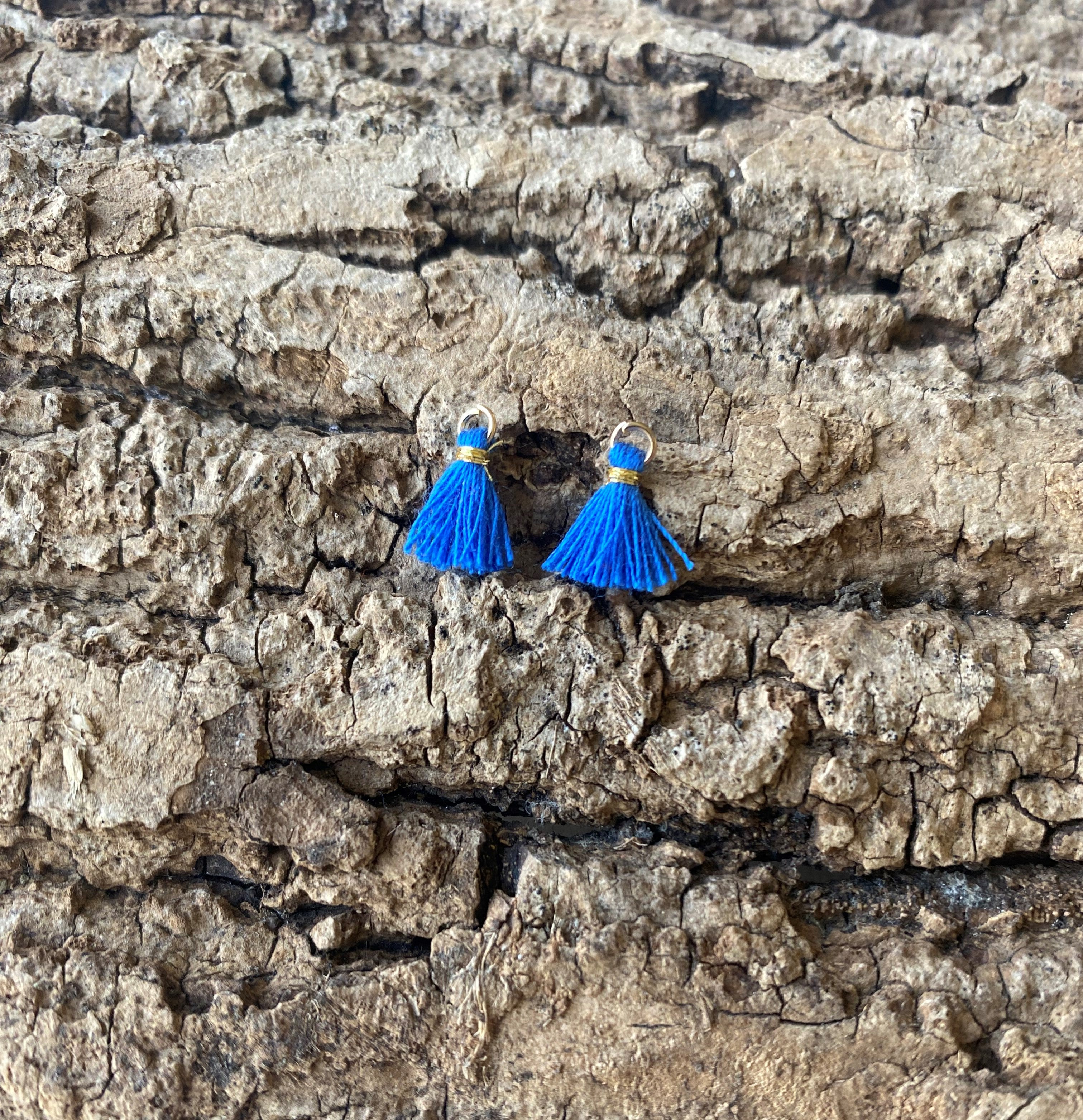 Mini pompon Bleu ara (1 pce)