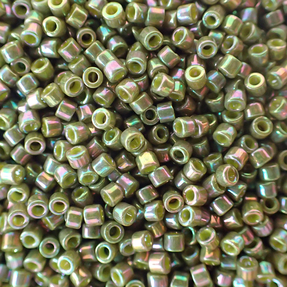 Delica 11 - Olive dorée lustrée (4 g)