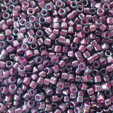 Delica 11 - Canneberge émeraude doublée lustrée (4 g)