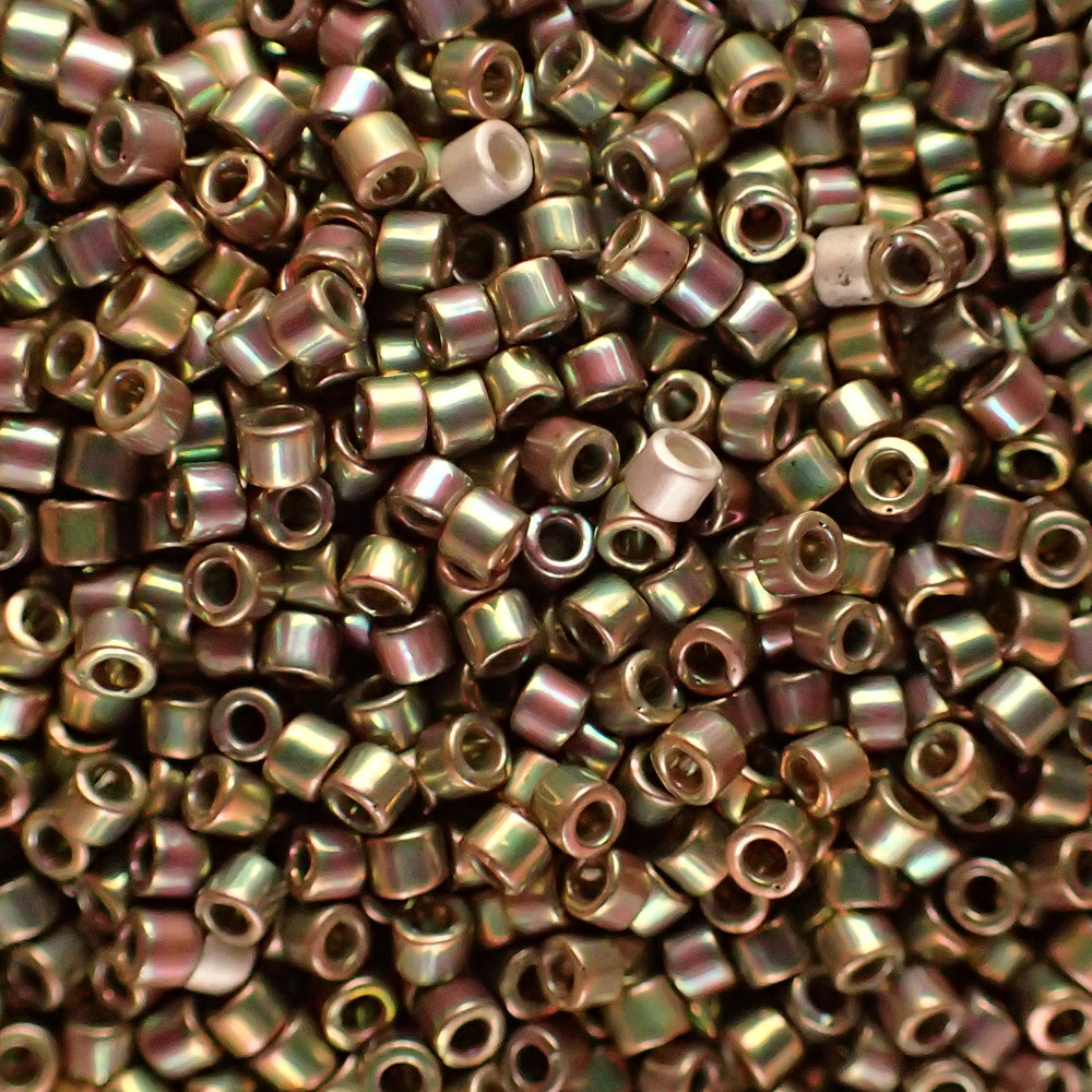 Delica 11 - Or vert 24 carats iris (4 g)