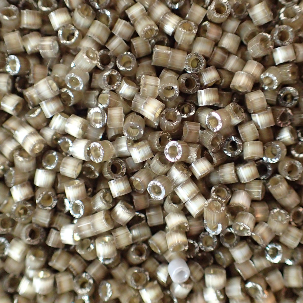 Delica 11 - Taupe panachée satin (4 g)