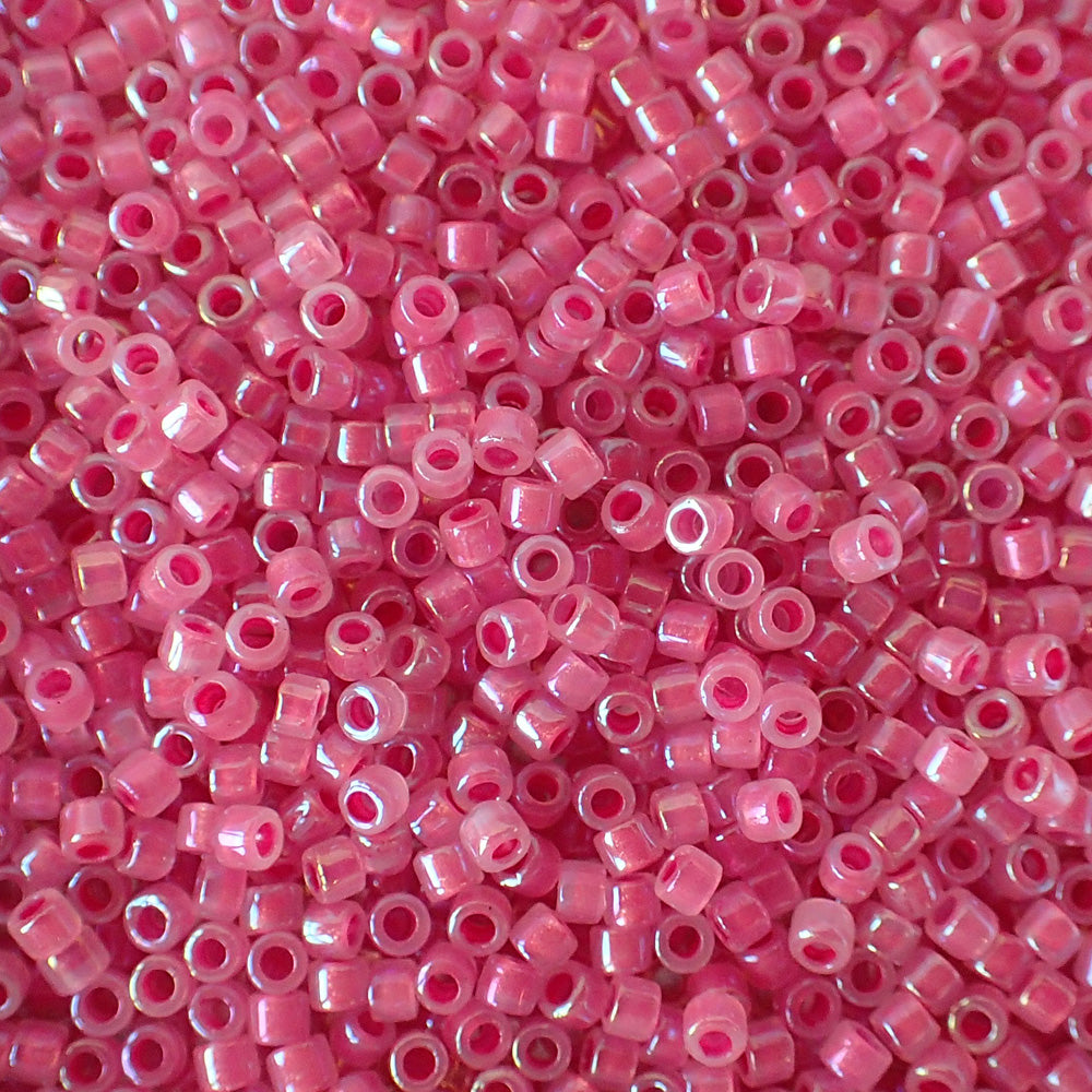 Delica 11 - Rose ligné opale AB (4 g)