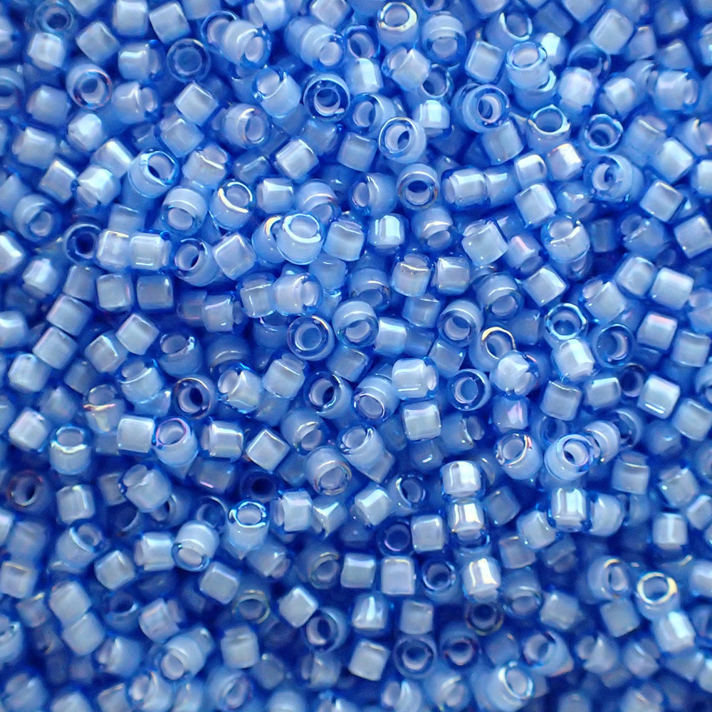 Delica 11 - White Lined Sapphire AB (4 g)