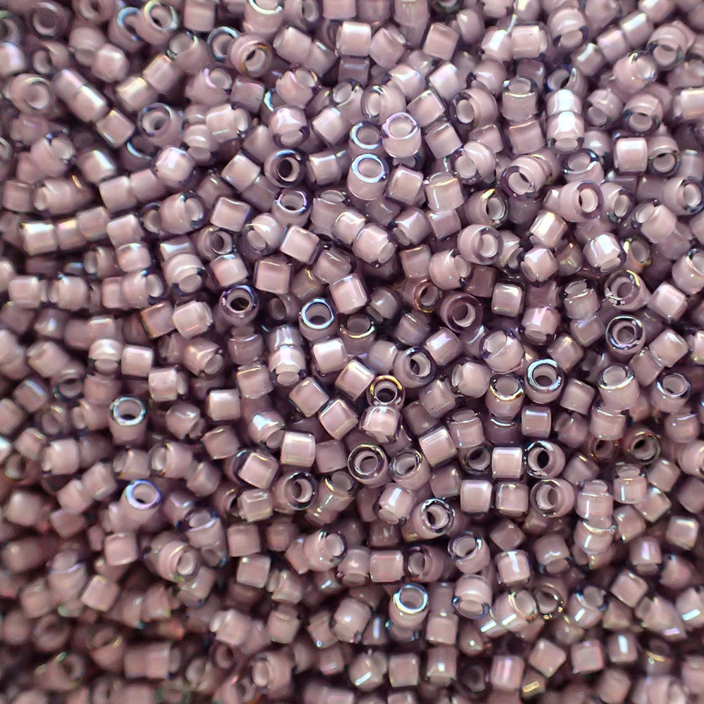 Delica 11 -Améthyste lignée blanche AB(4 g)