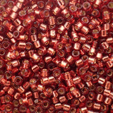 Delica 11 - Perle de verre intérieure en soie teintée - Rouge - violet - Magenta (4 g)