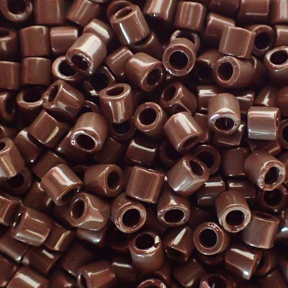 Delica 8 - Perle de verre - Chocolat opaque (4 g) 