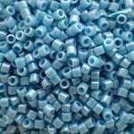 Delica 10 - Perle de verre - Vert Turquoise lustré opale (4 g)