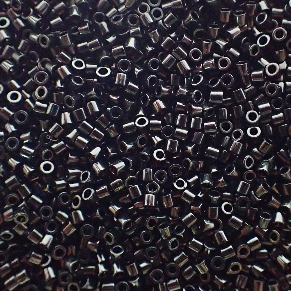 Delica 15 - Noir opaque (4 g)