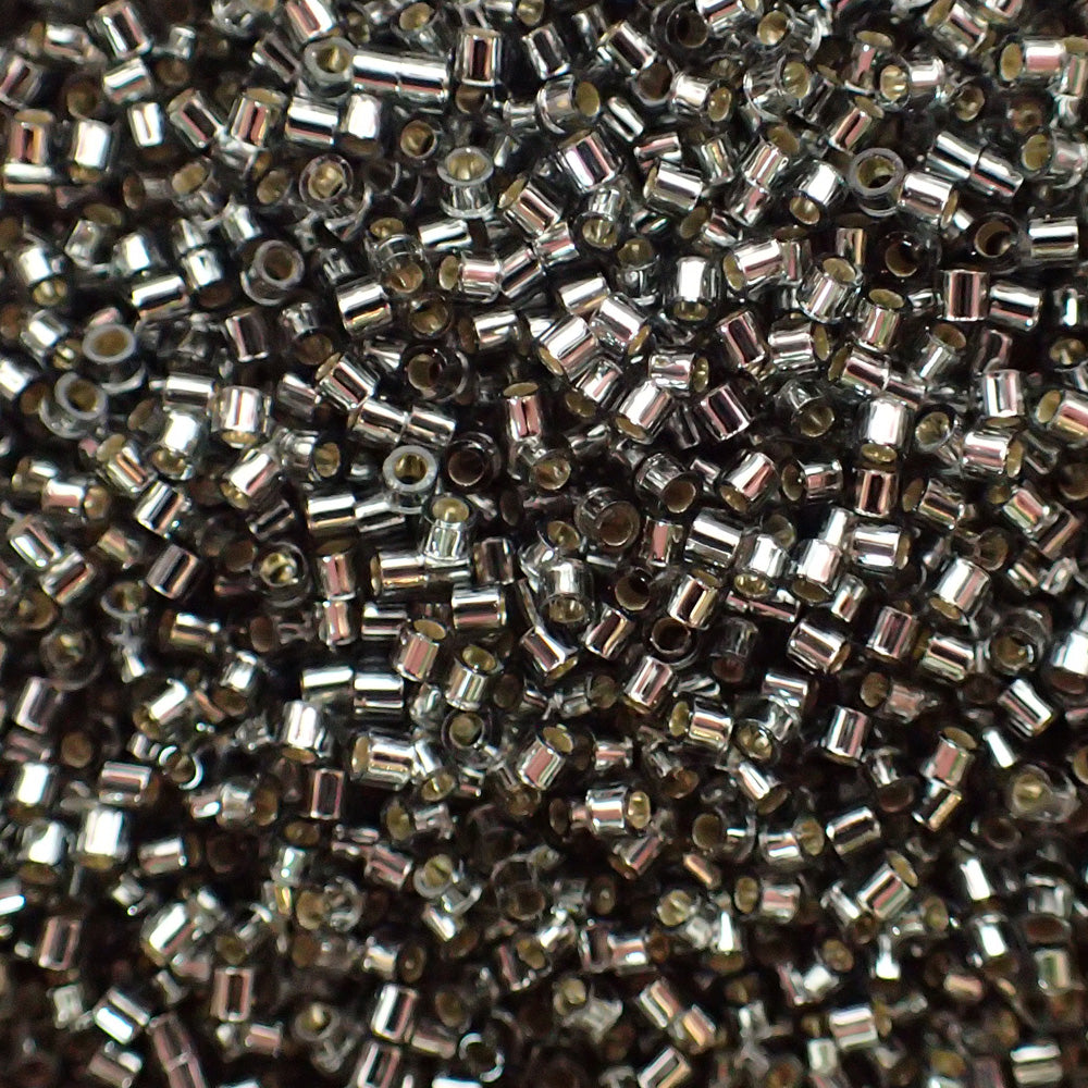 Delica 15 - S/L Light Grey (4 g)