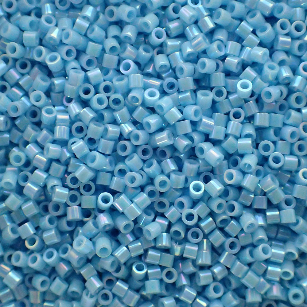 Delica 15 - Op Turquoise Blue AB (4 g)