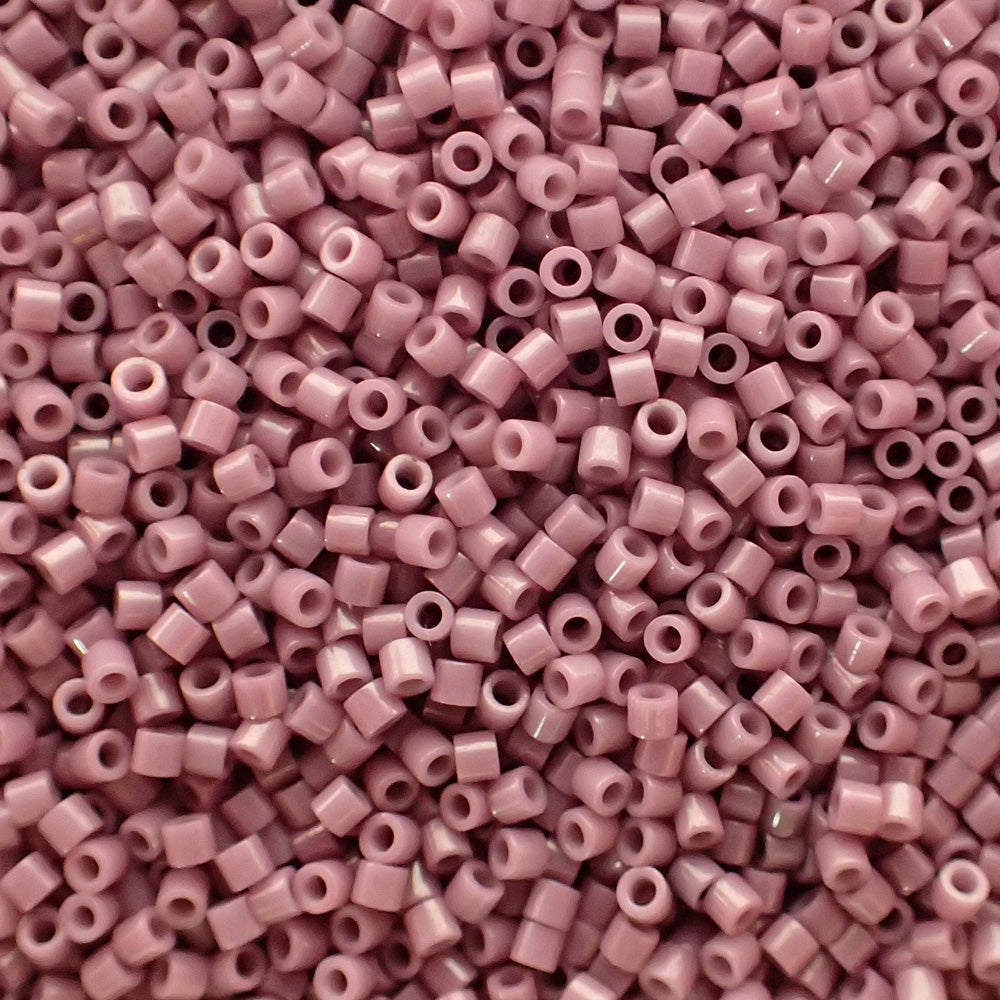 Delica 15 - Op Mauve Luster (4 g)