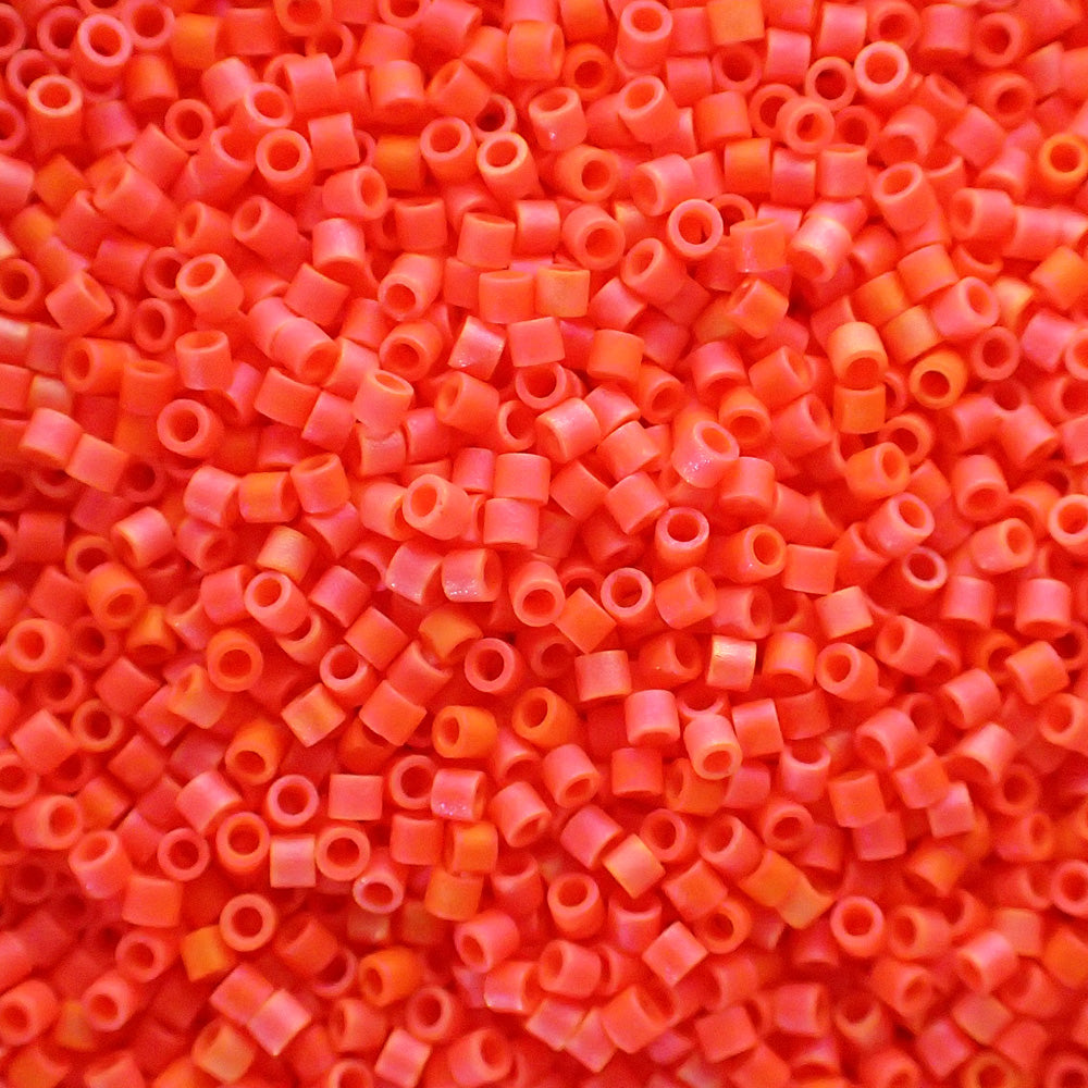 Delica 15 - Orange mat opaque AB (4 g)