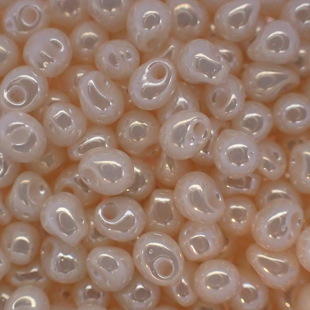 Goutte Miyuki Crème Ceylan (3,4mm)