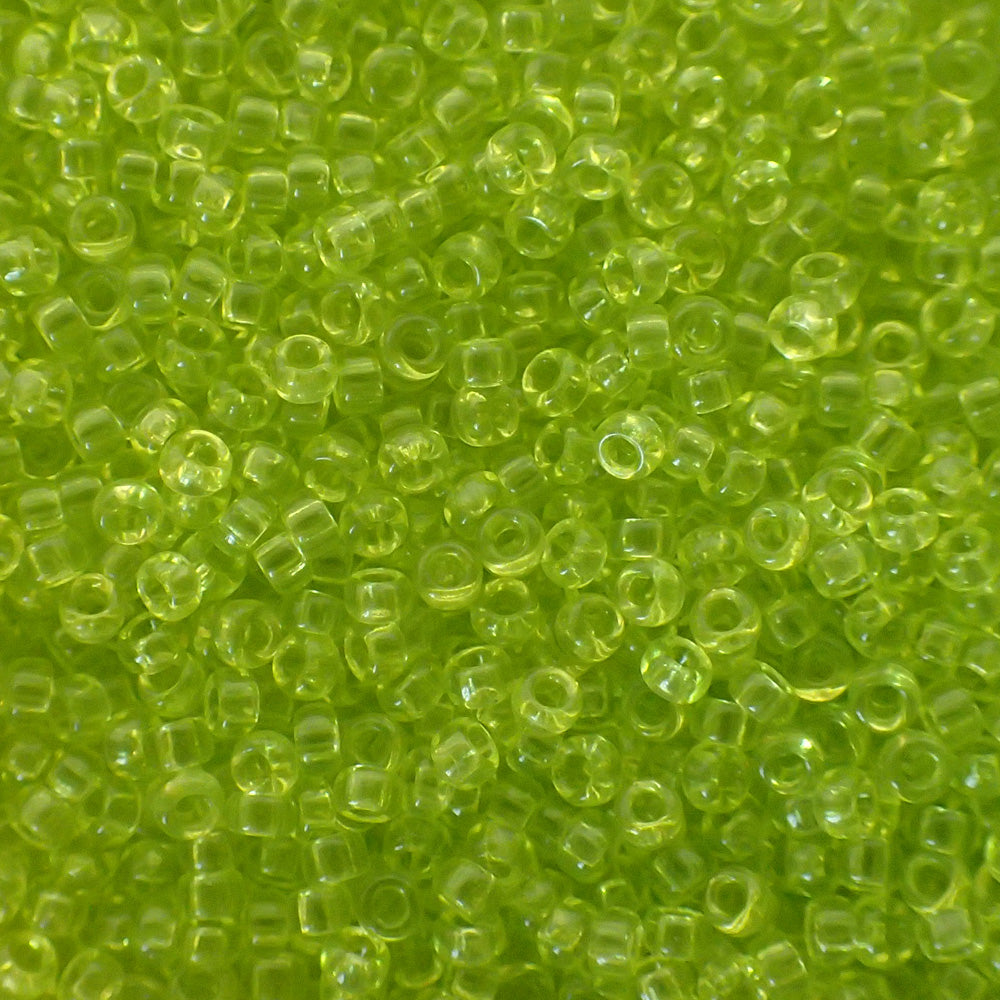 Rocaille Miyuki  15 - Vert chartreuse transparente 