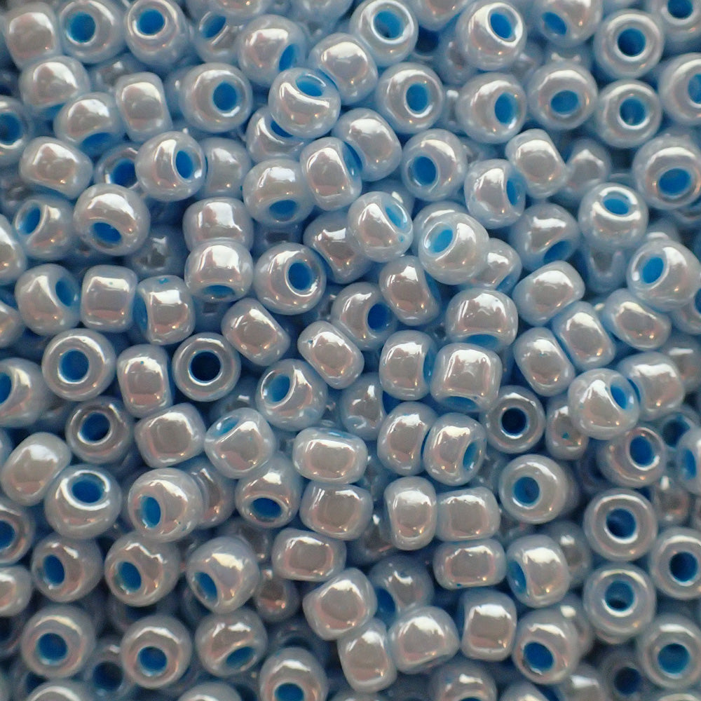 Rocaille 8 - Perle de verre -  Bleu Aqua doublé Blanc (4g) 