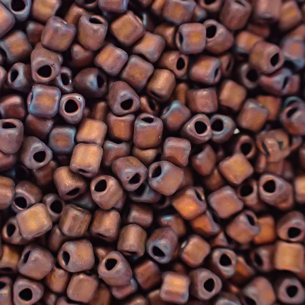 Triangle 10 - Mat Metal Dark Raspberry Iris