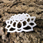 Pendentif - Lotus en coquillage d'eau douce (1 pce)