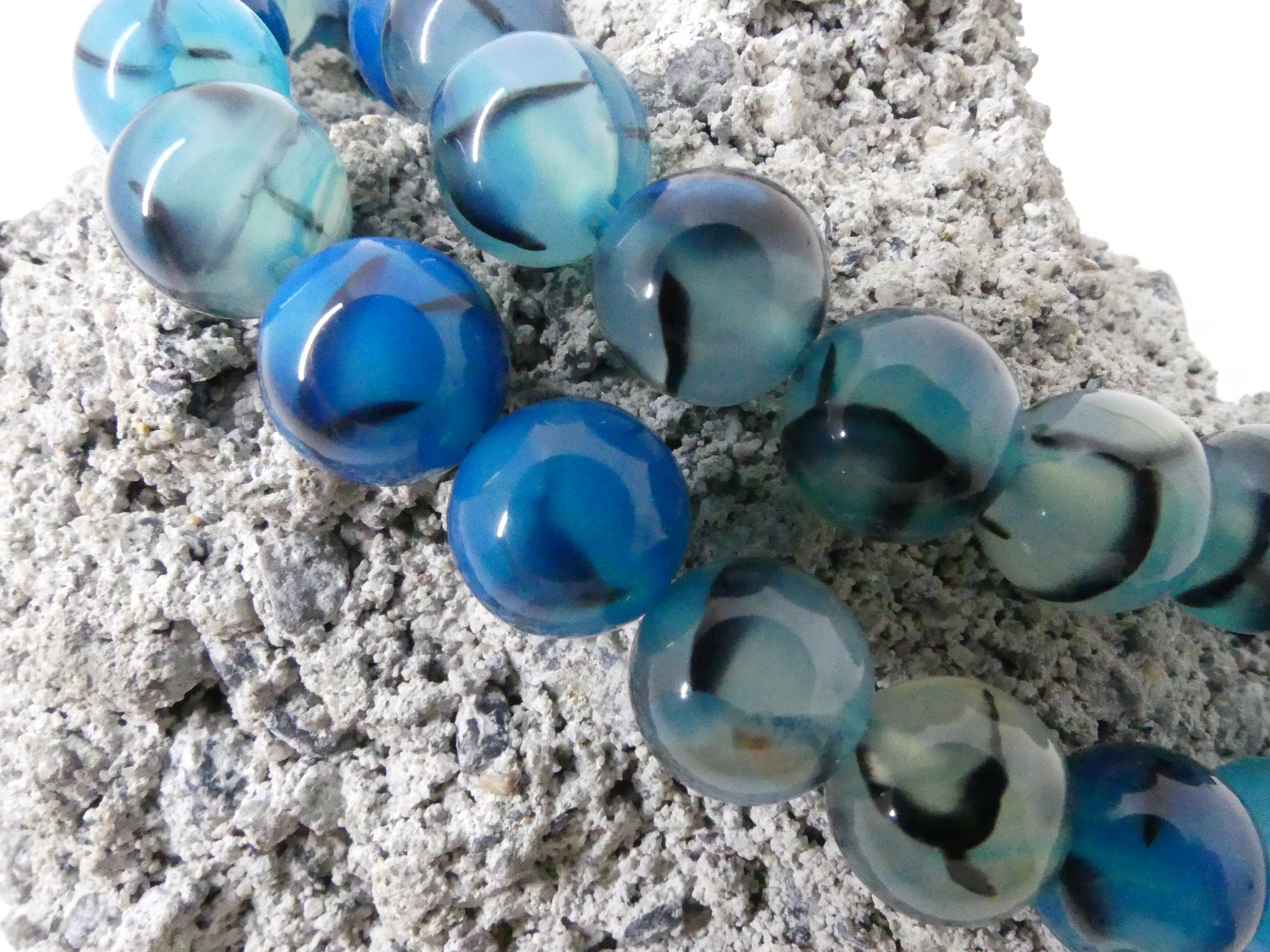 Ronde 10 - Agate Naturelle Veinée bleu acier (5 pces)