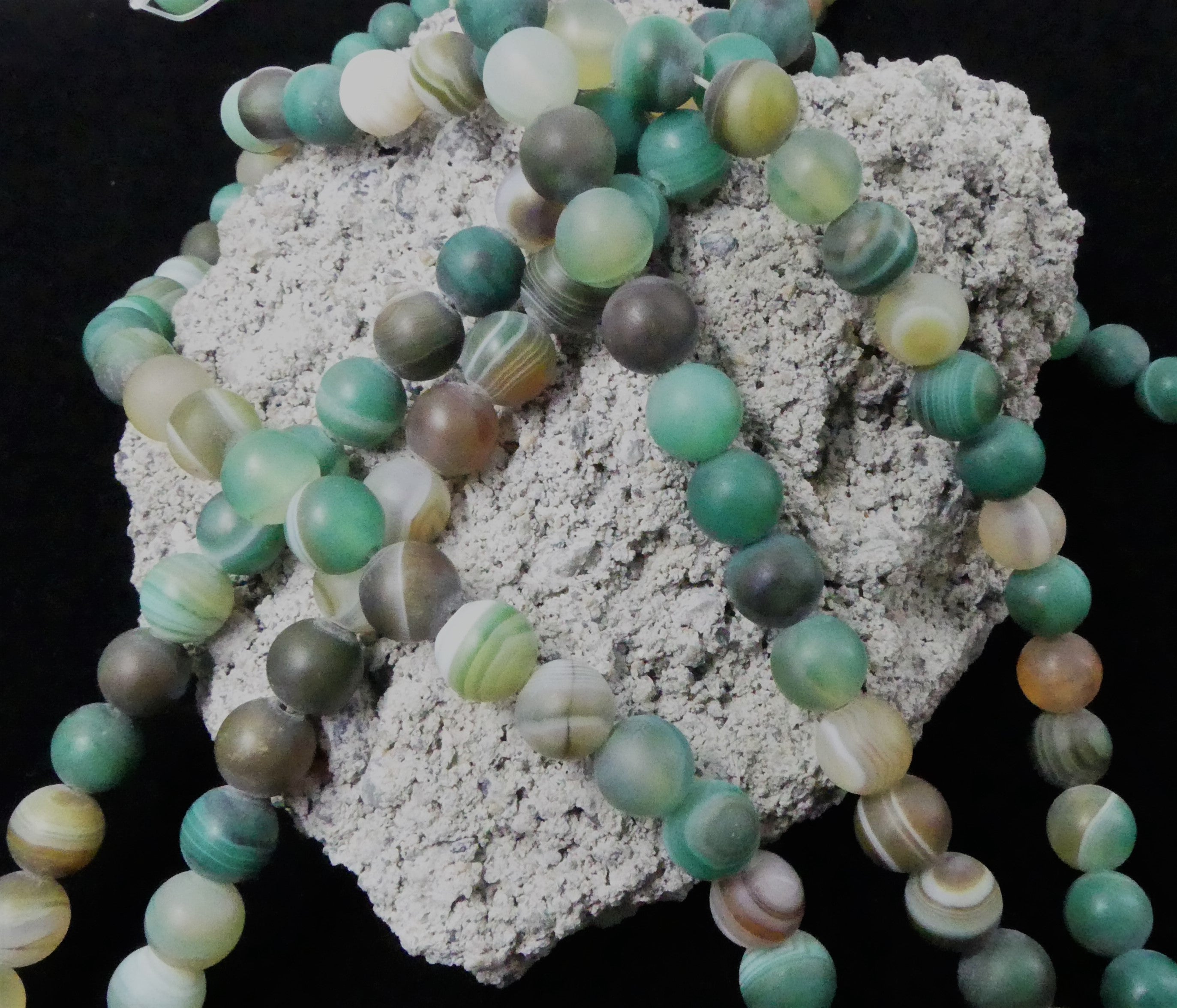 Ronde 8 - Agate rayée (10 pces)