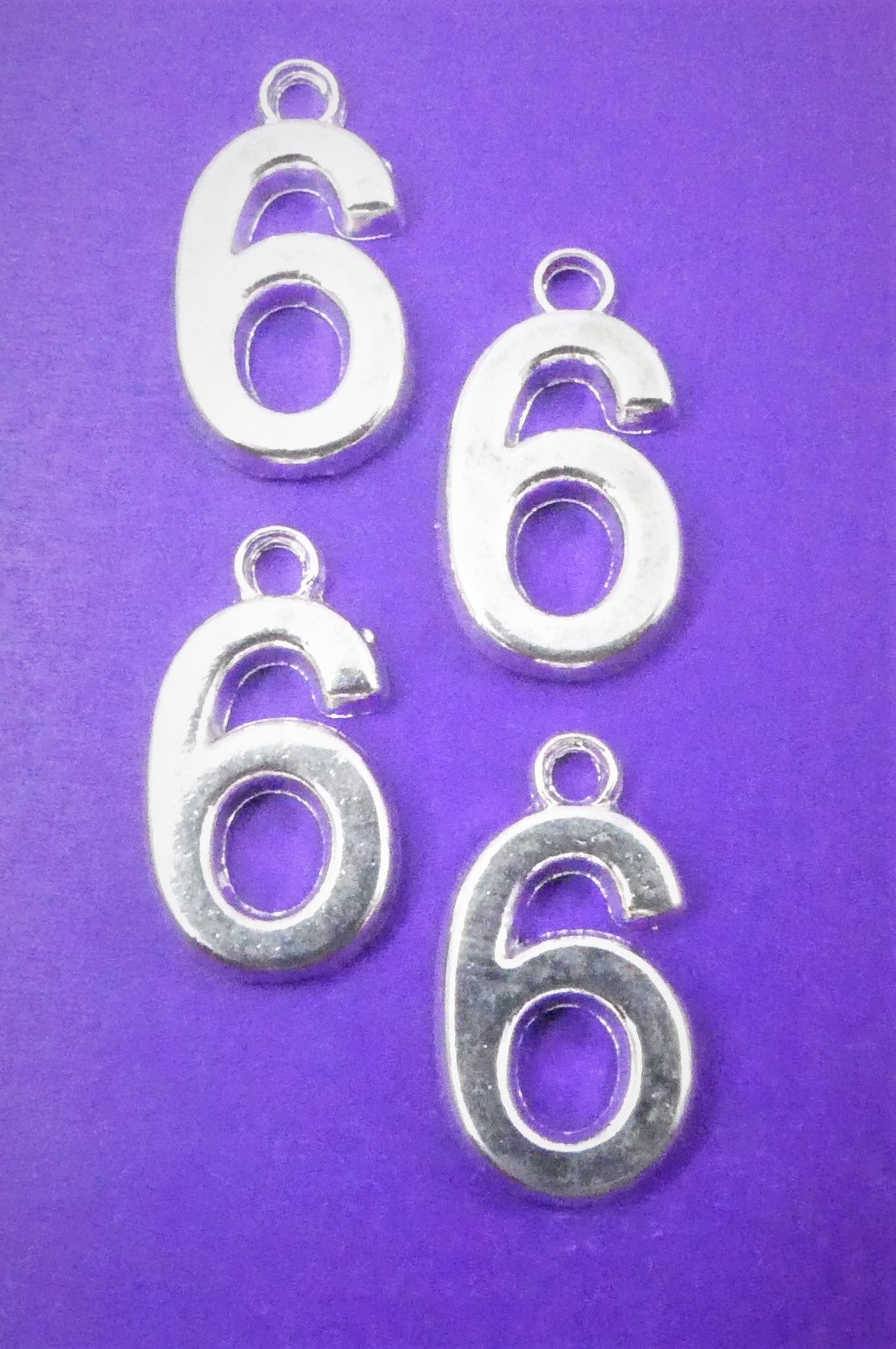 Charms - Chiffre "6" (1 pce)