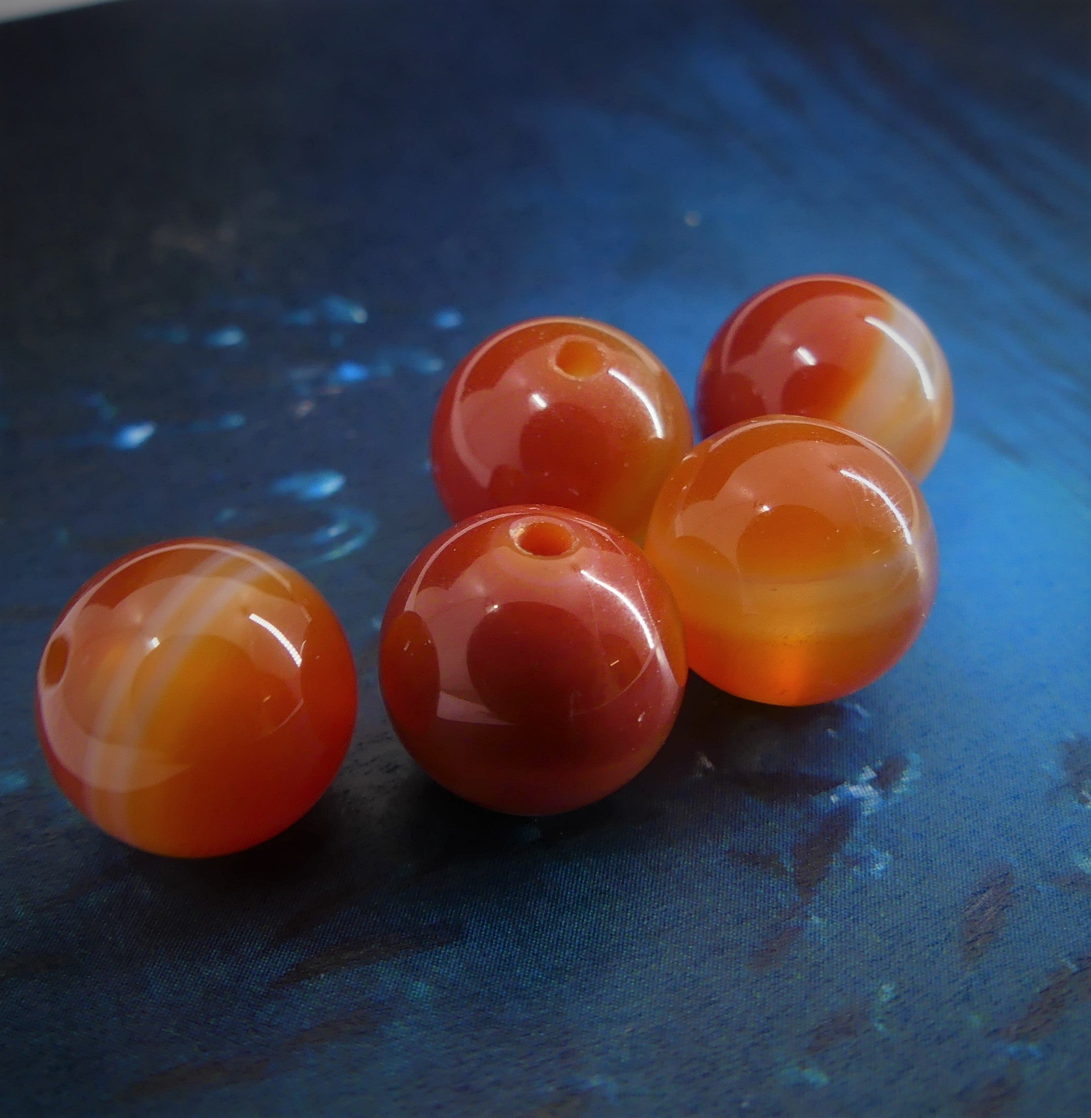 Ronde 10 - Agate naturelle rayée orange-rouge (5 pces)