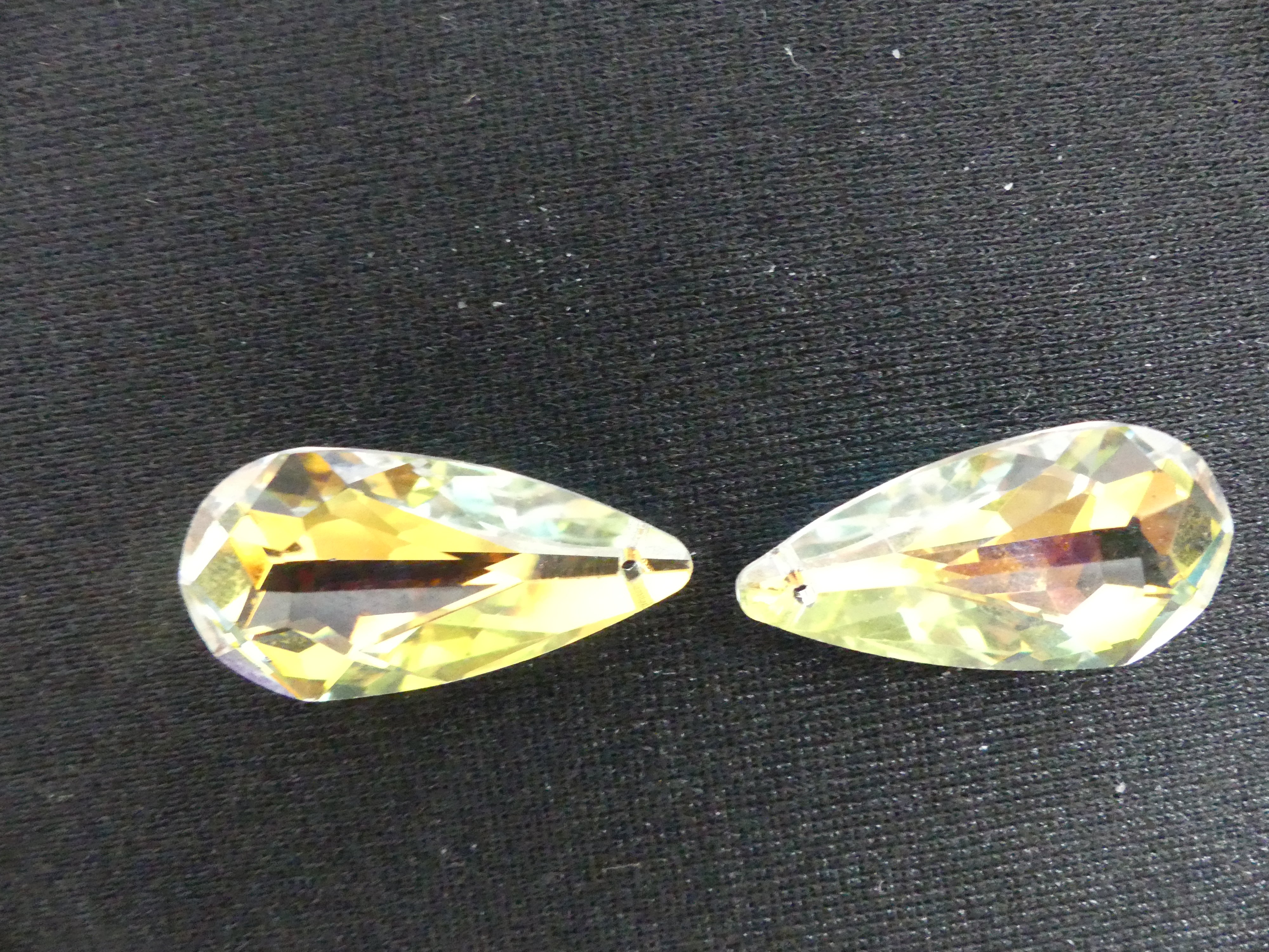 Larme  de cristal Swarovski  - Crystal AB 