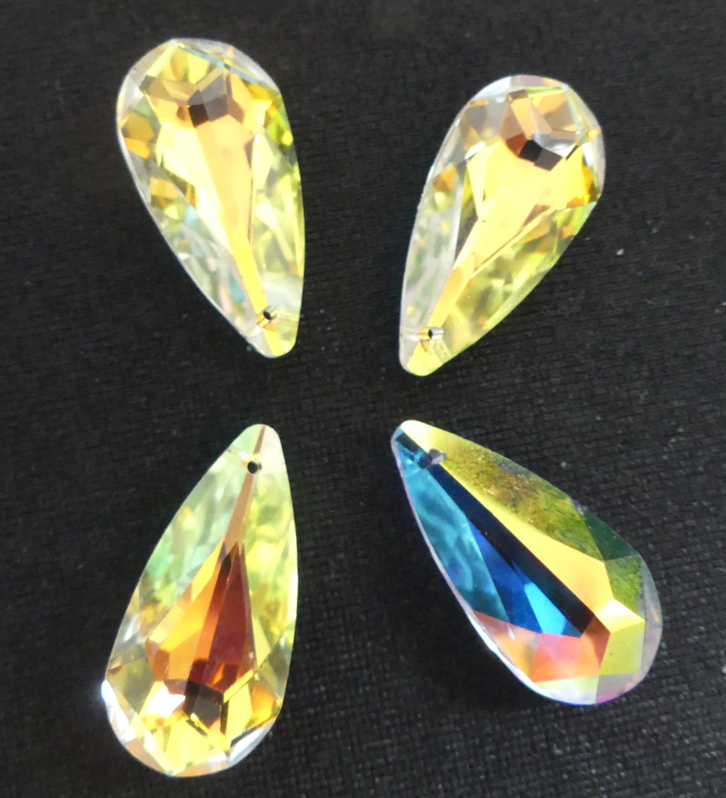 Larme  de cristal Swarovski  - Crystal AB 