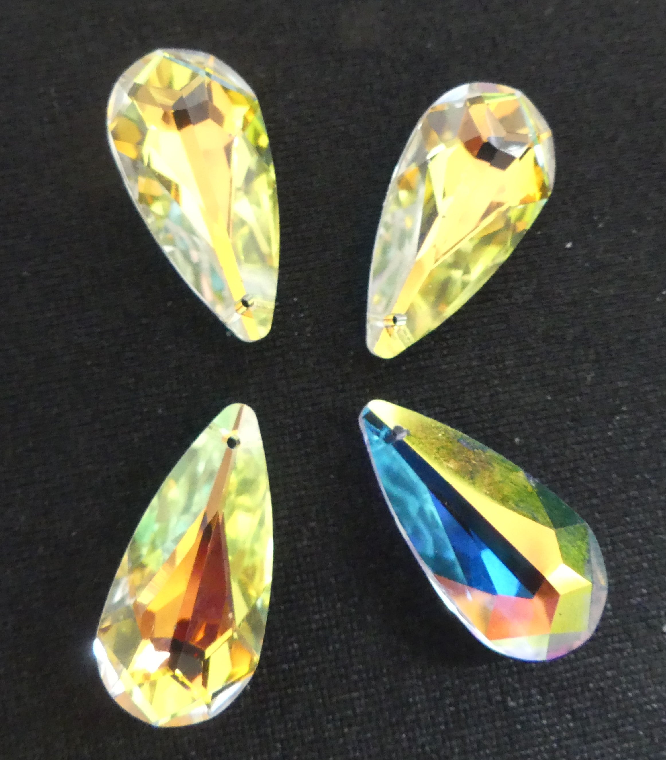 Larme  de cristal Swarovski  - Crystal AB 