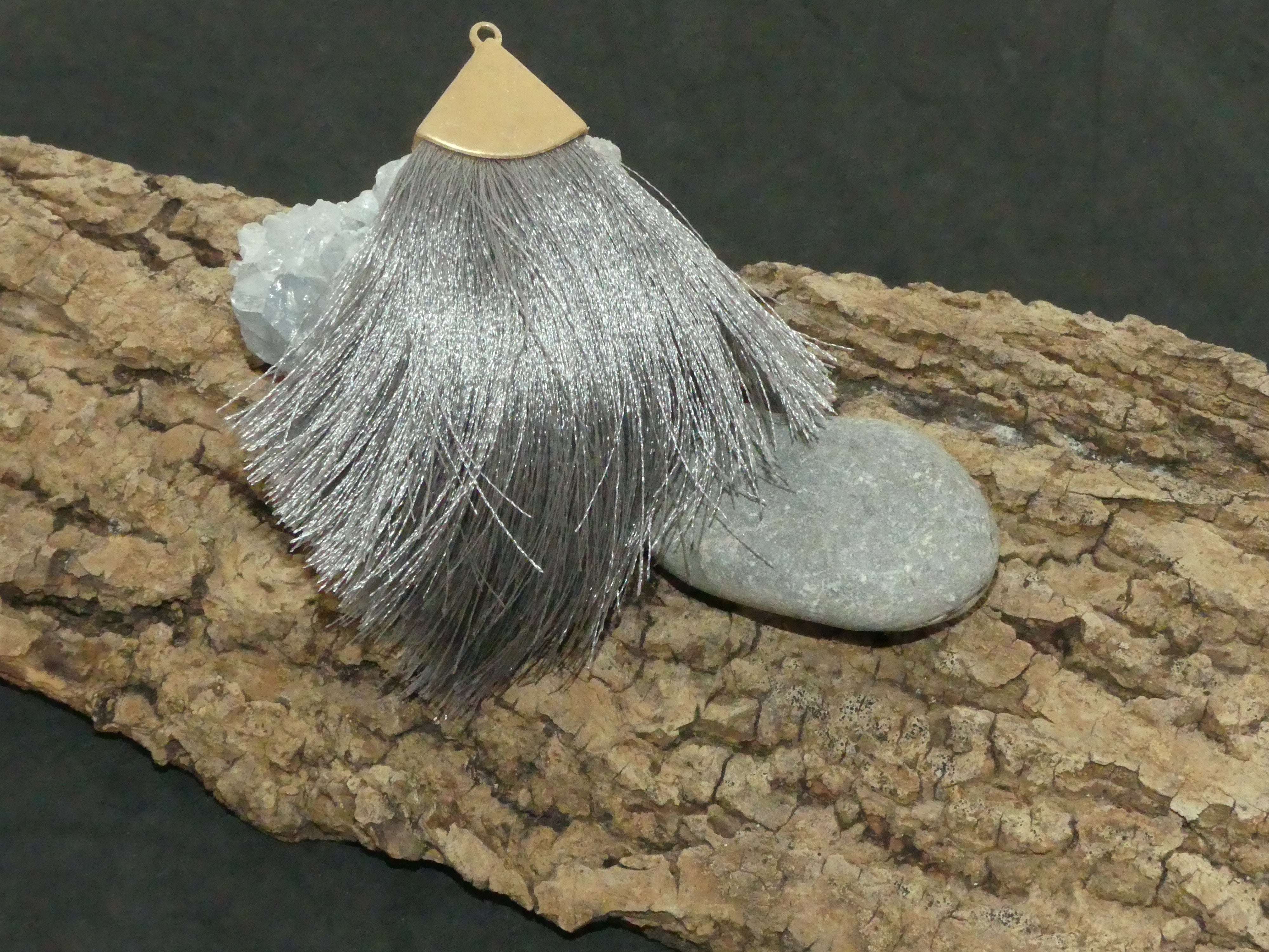 Pendentif - Pompon Gris ( 1 pce)