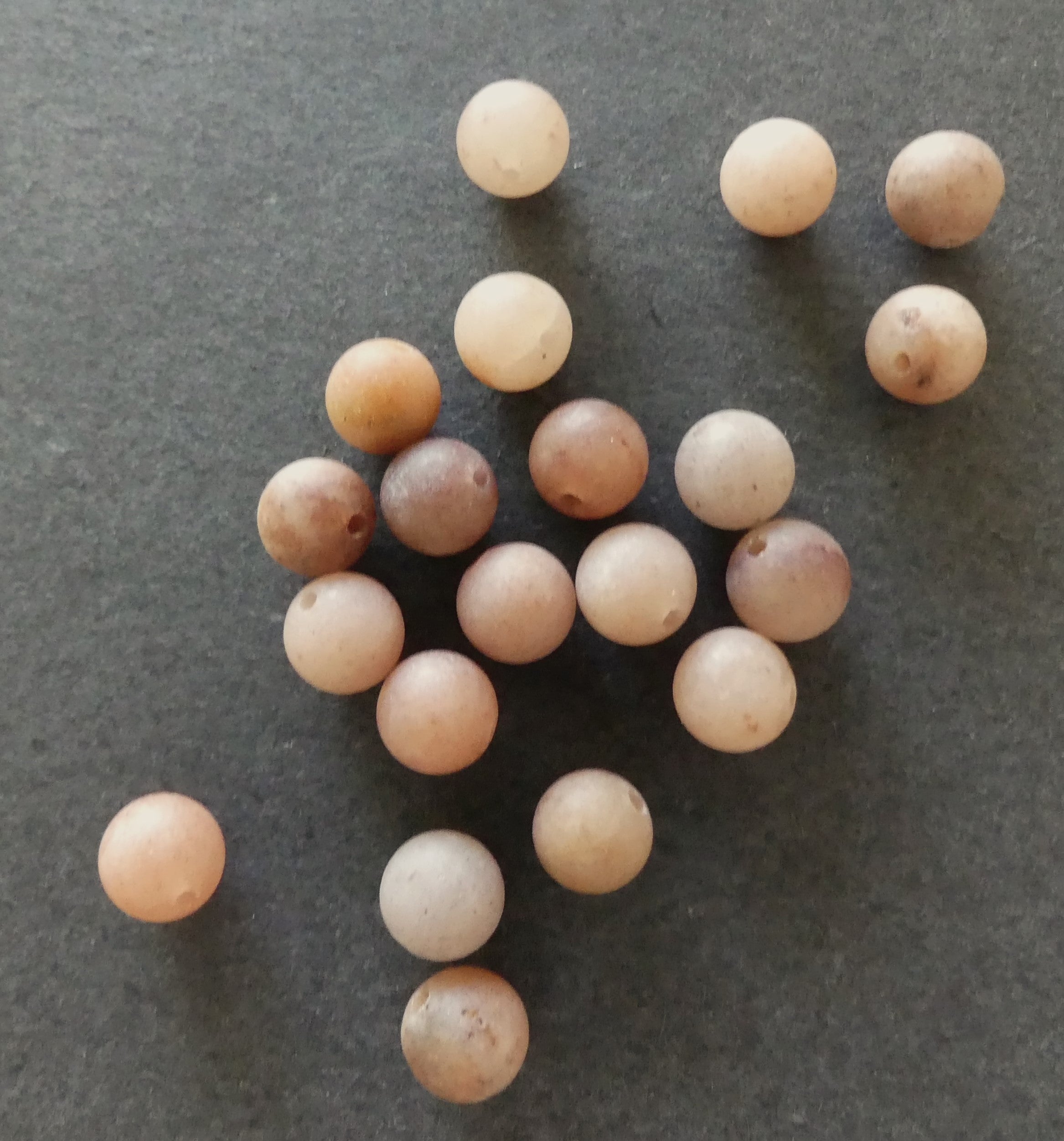 Ronde 8 - Aventurine naturelle pourpre (10 pces)