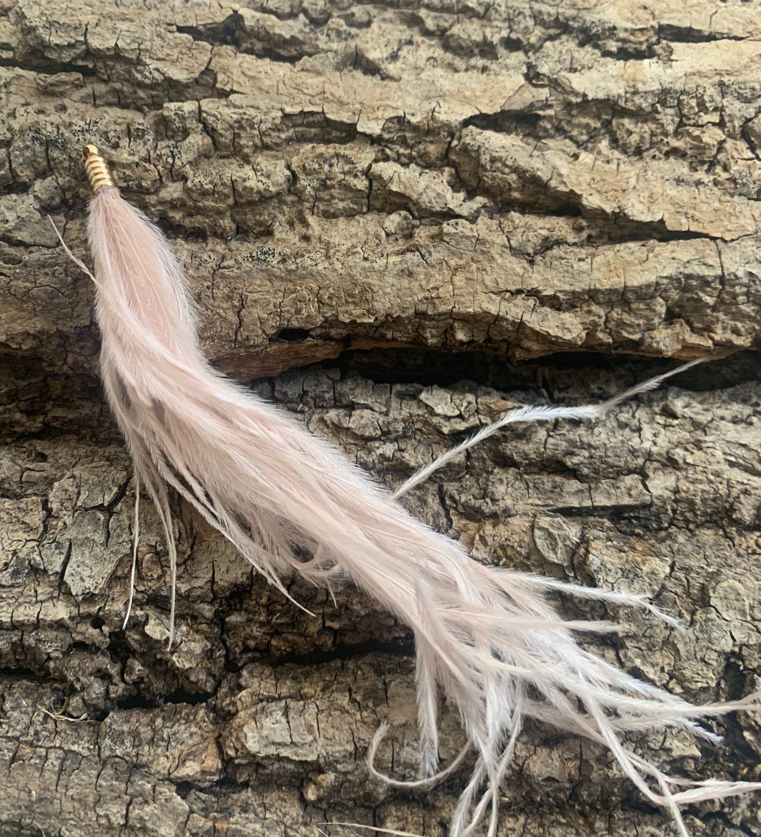 Pendentif Plume Autruche Rose Pâle (1 pce)