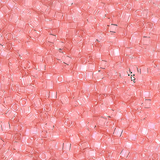 Perle carrée Miyuki Cristal doublé Rose Bébé (1.8mm)