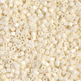 Perle carrée Miyuki Crème Ceylan (1.8mm)