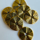 Perle plate ronde striée - Dorée (10 pces)