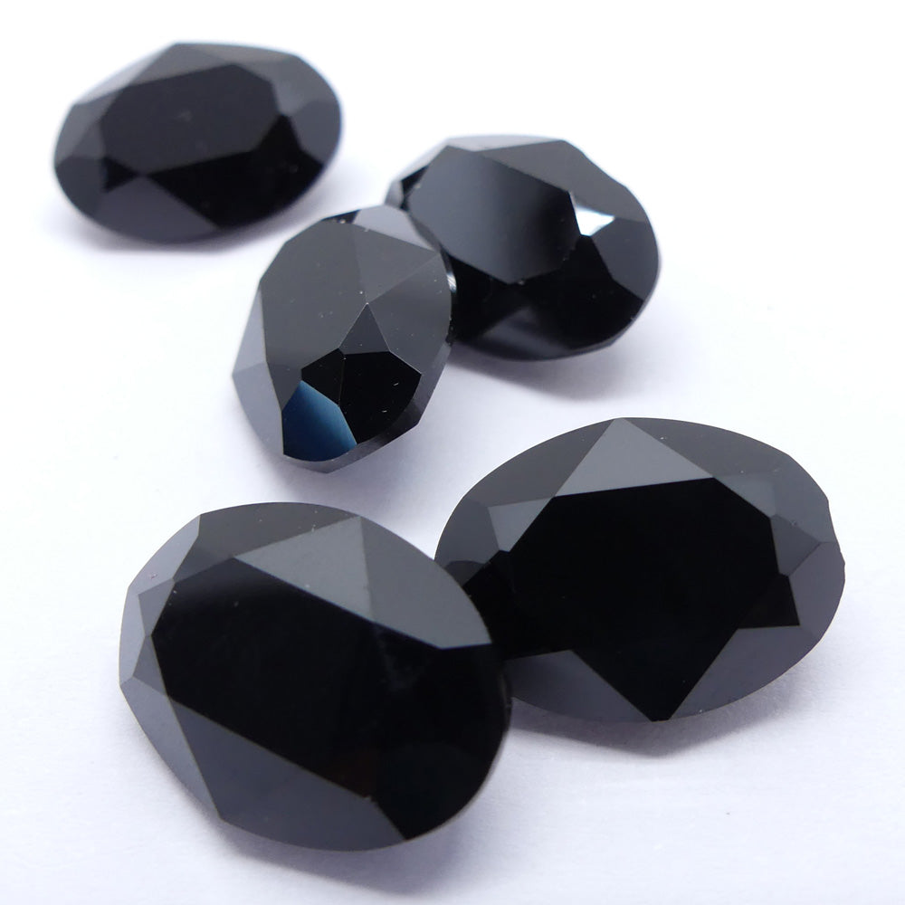 Ovale 18 x 13 mm - Jet (à la pièce)