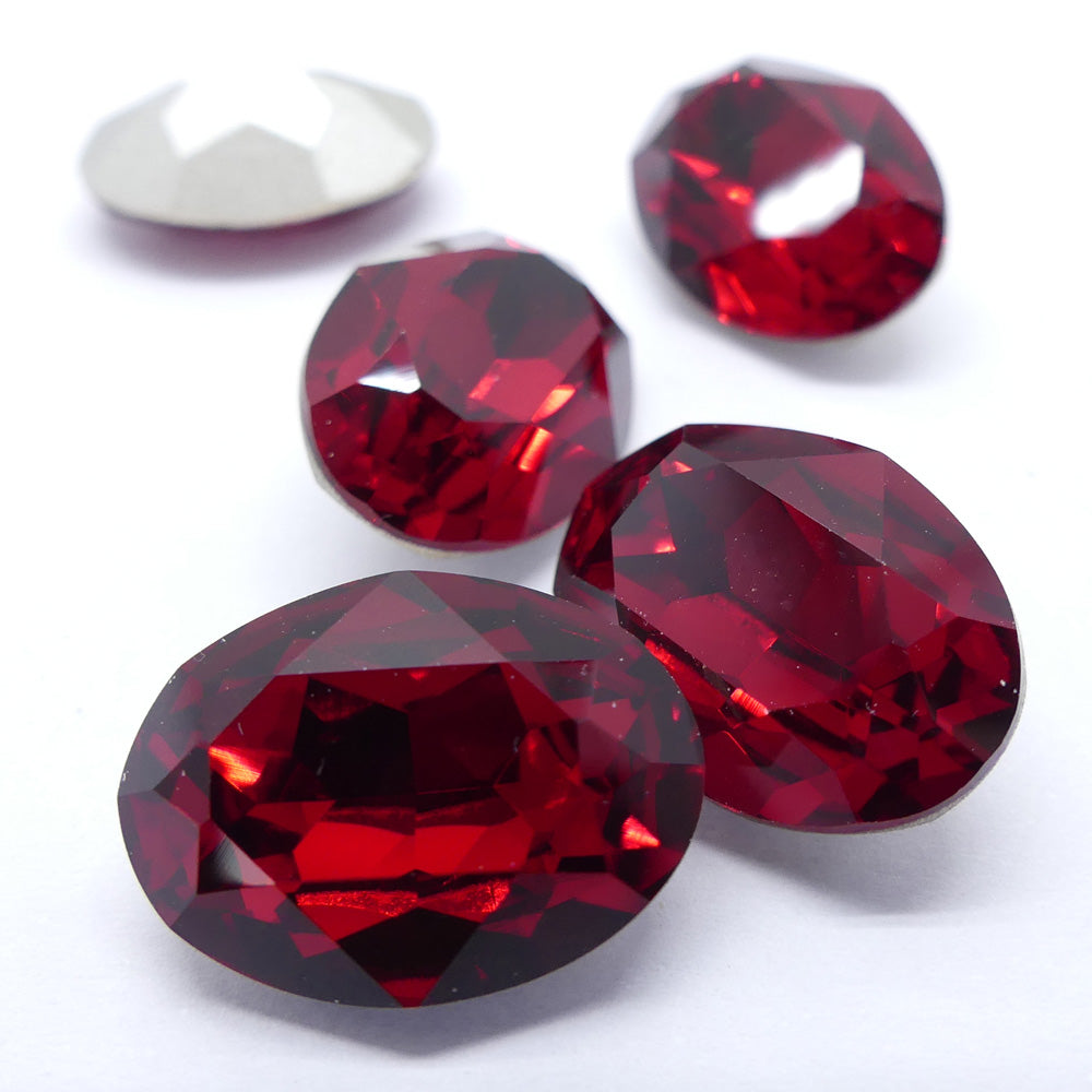 Ovale 18 x 13 mm - Siam (à la pièce)