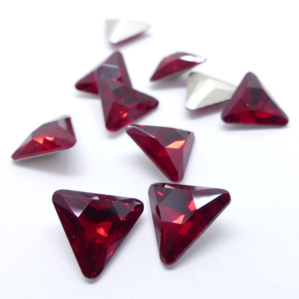 Triangle 10 mm - rouge bordeaux Siam 