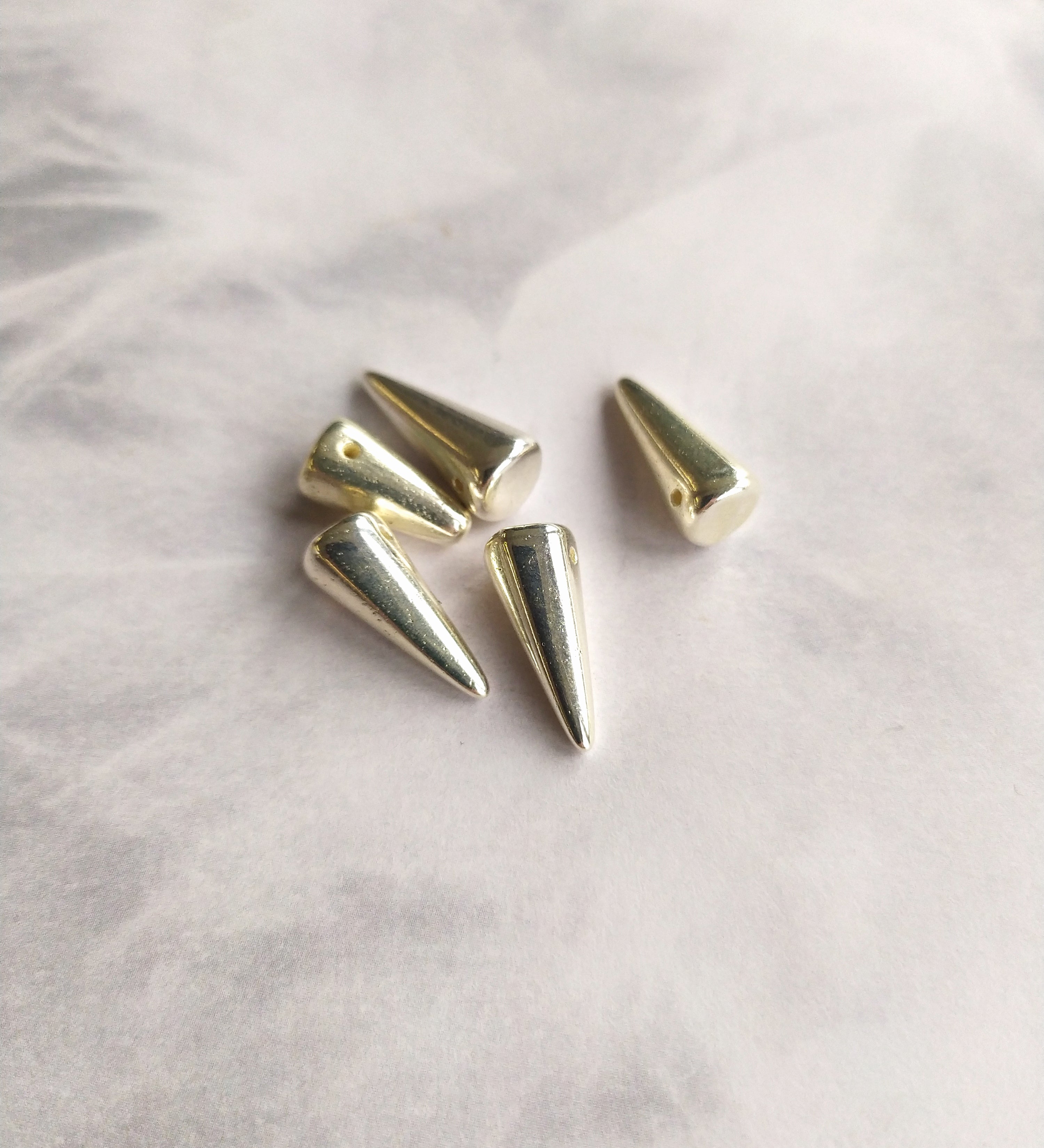 Perle Pointe en verre pressé - Plaqué argent - 1 pce