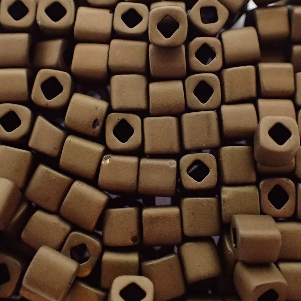 Toho - Cube 4 - Mat Moss 