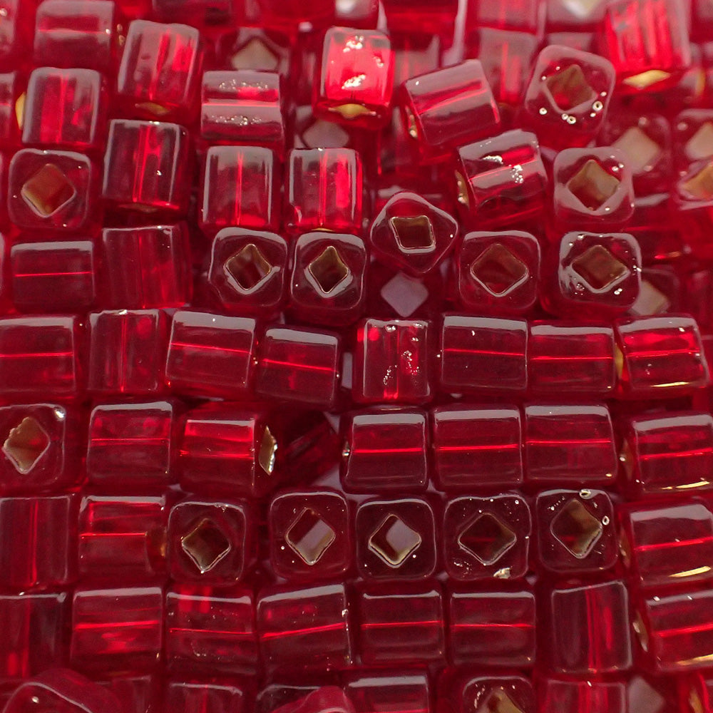 Toho - Cube 4 - Silver Lined Ruby 