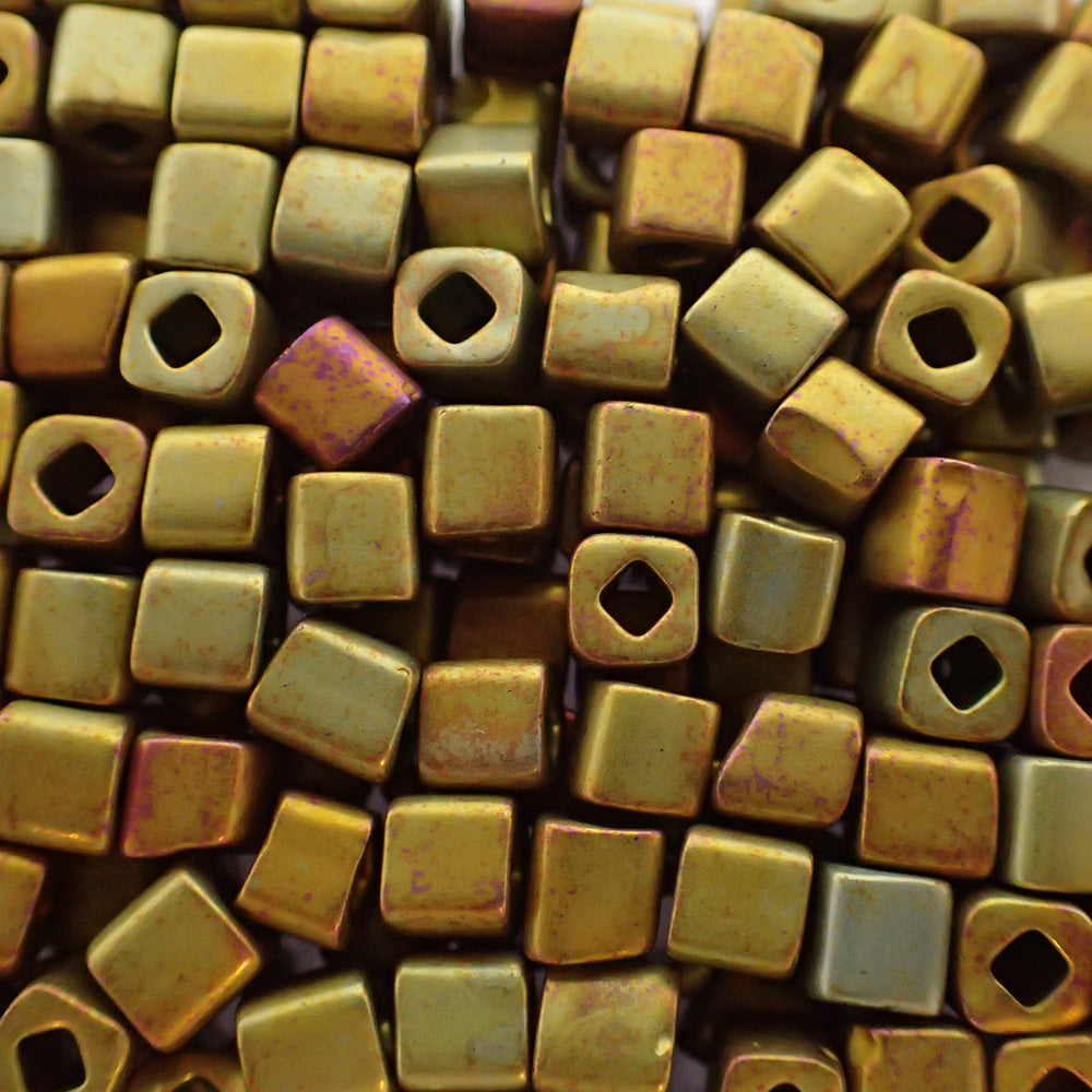 Toho - Cube 4 - Metallic Iris Brown 