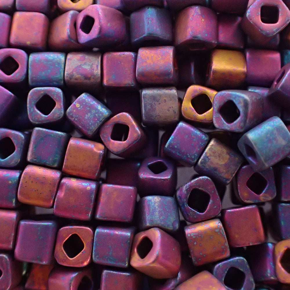 Toho - Cube 4 - Metallic Frosted Mardi Gras 
