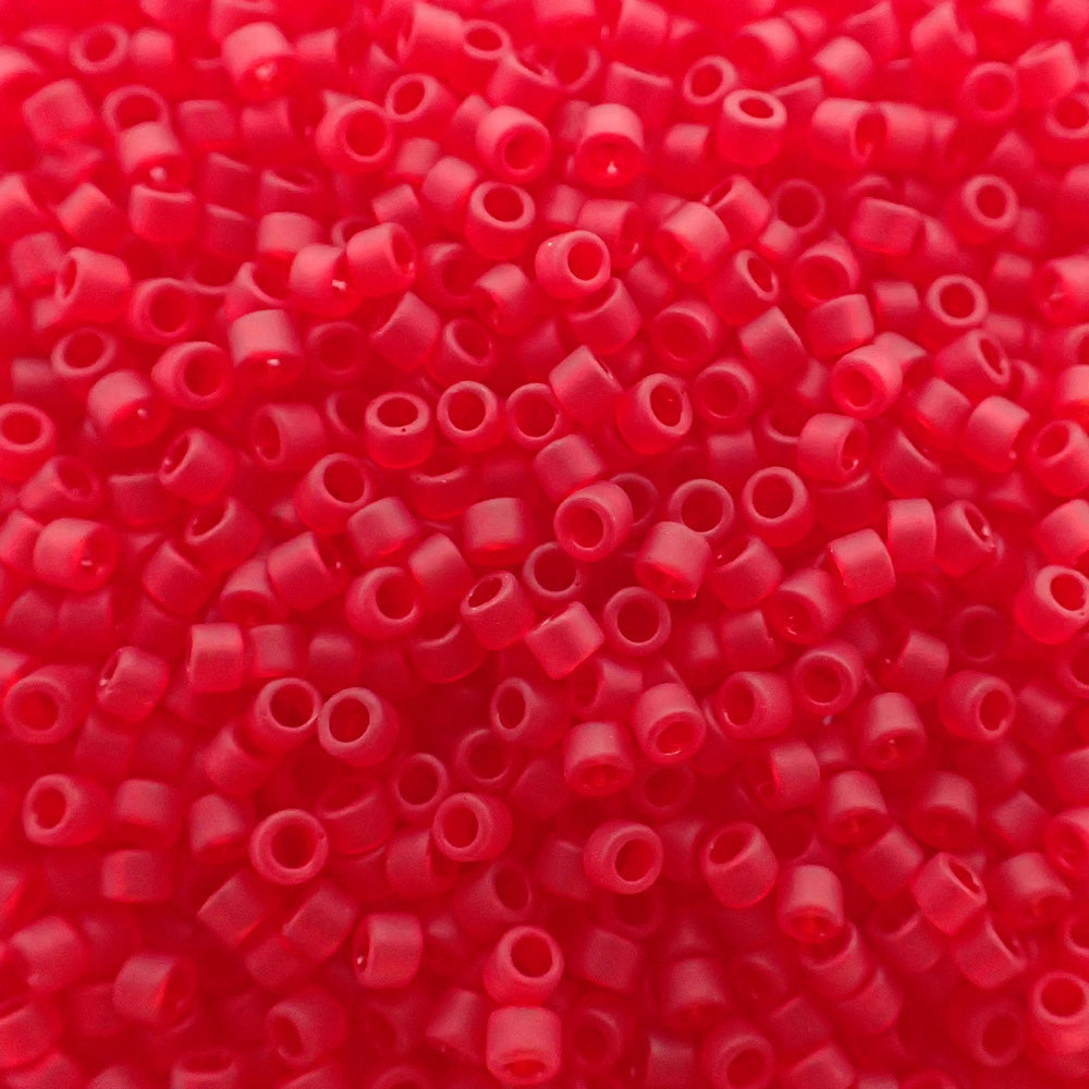 Toho - Treasure 11 - Transparent Frosted Ruby (4g)