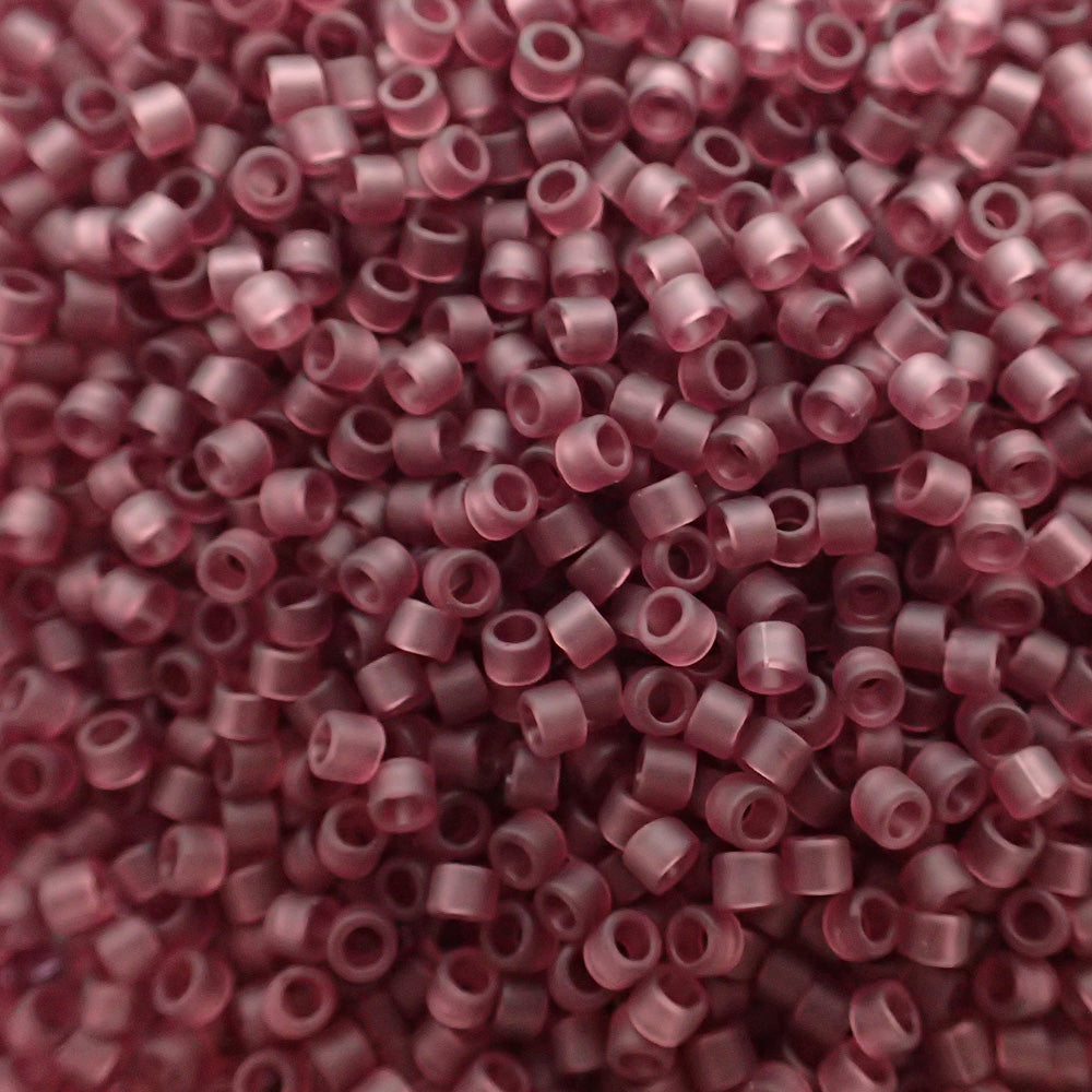 Toho - Treasure 11 - Transparent Frosted Med Amethyst  (4g)