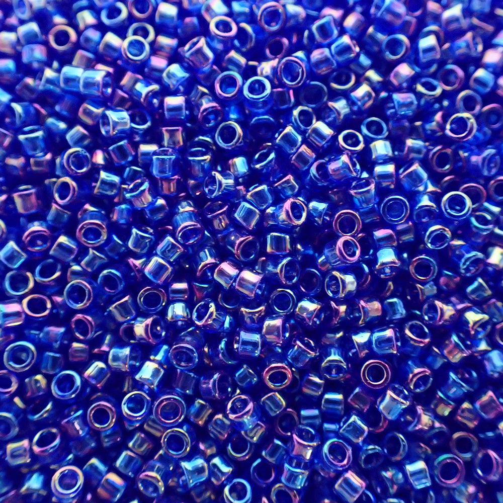 Toho - Treasure 11 - Trans Rainbow Cobalt  (4g)