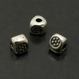 Perle style Tibet Triangle  (20 pces)