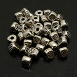 Perle style Tibet Triangle  (20 pces)