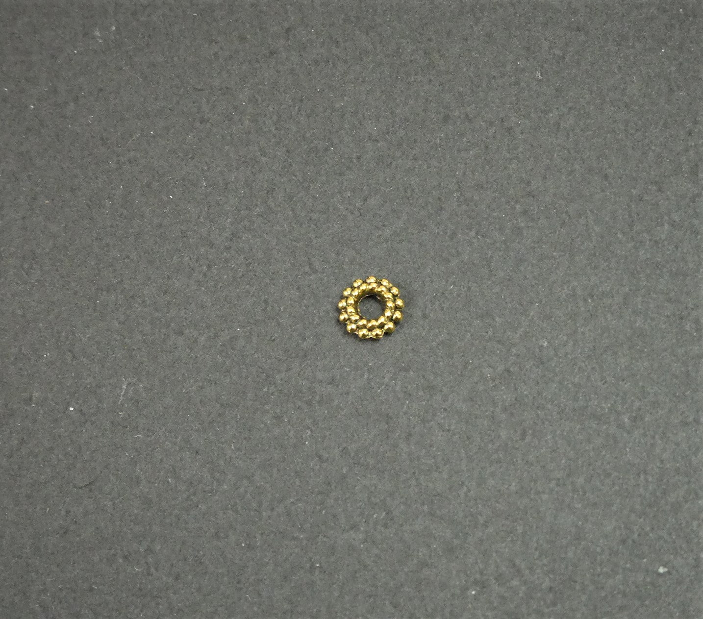 Perles en alliage de style tibétain, donut, Or antique (5 pièces)