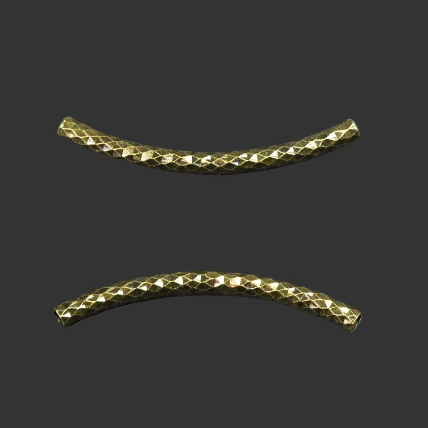 Perles tubulaires courbé à facette - Couleur: Bronze antique (2 pièces)