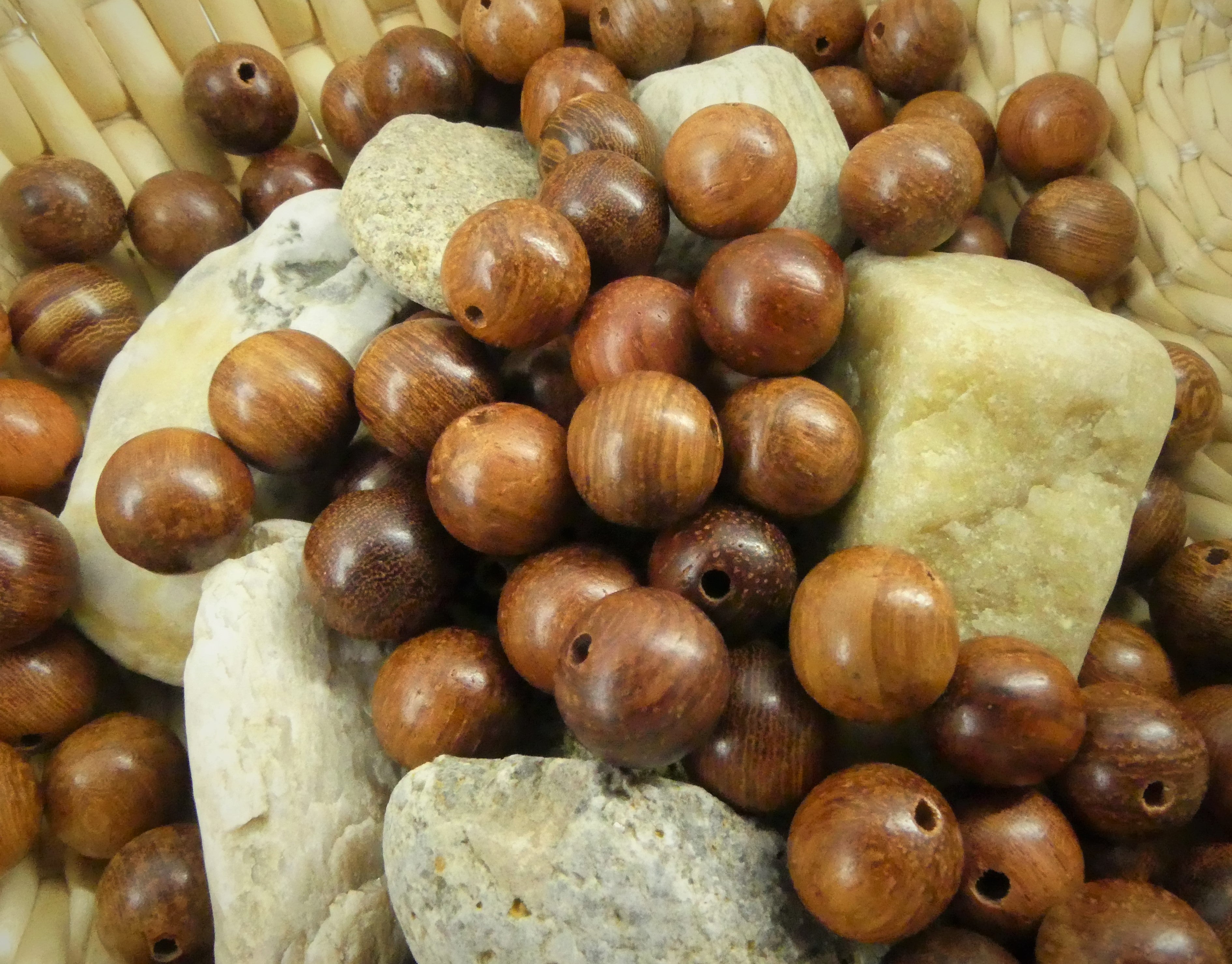 Ronde 10 - Perles en bois rondes  - Terre de Sienne (20 pces)